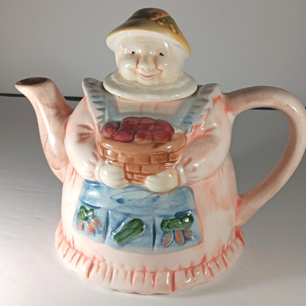 Charming Ceramic Teapot with Basket Design
